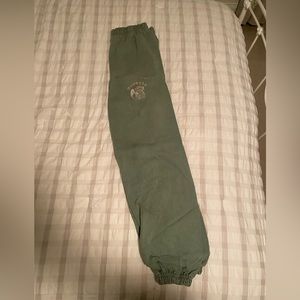 Boyslie sweatpants green